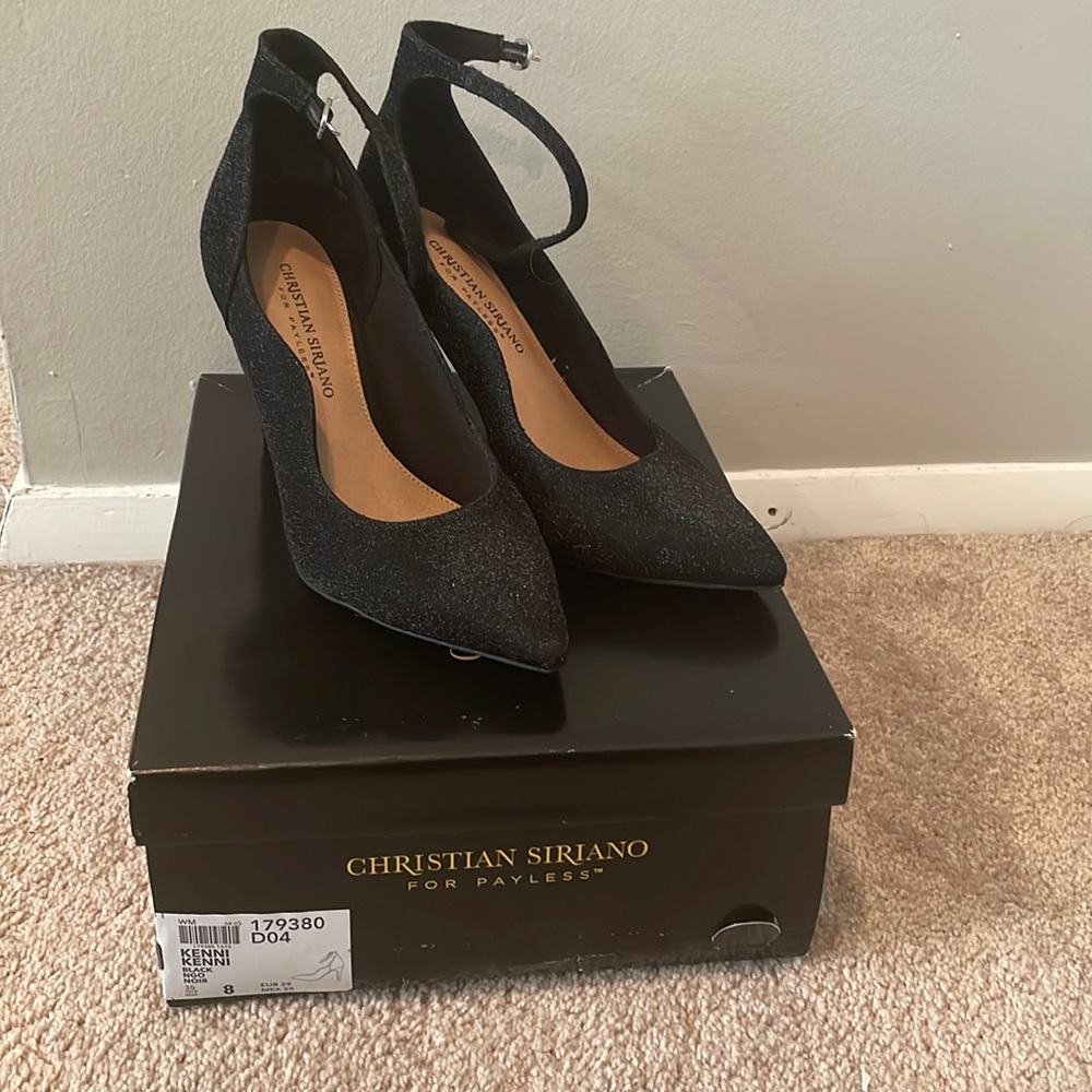 Size 8 heels. Used